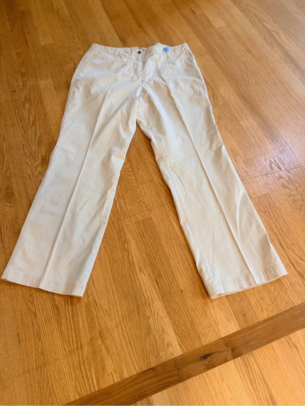 Ladies Juniors Size 3 "Chico's" Khaki Straight-Leg Pants In Cream DRY CLEAN GUC